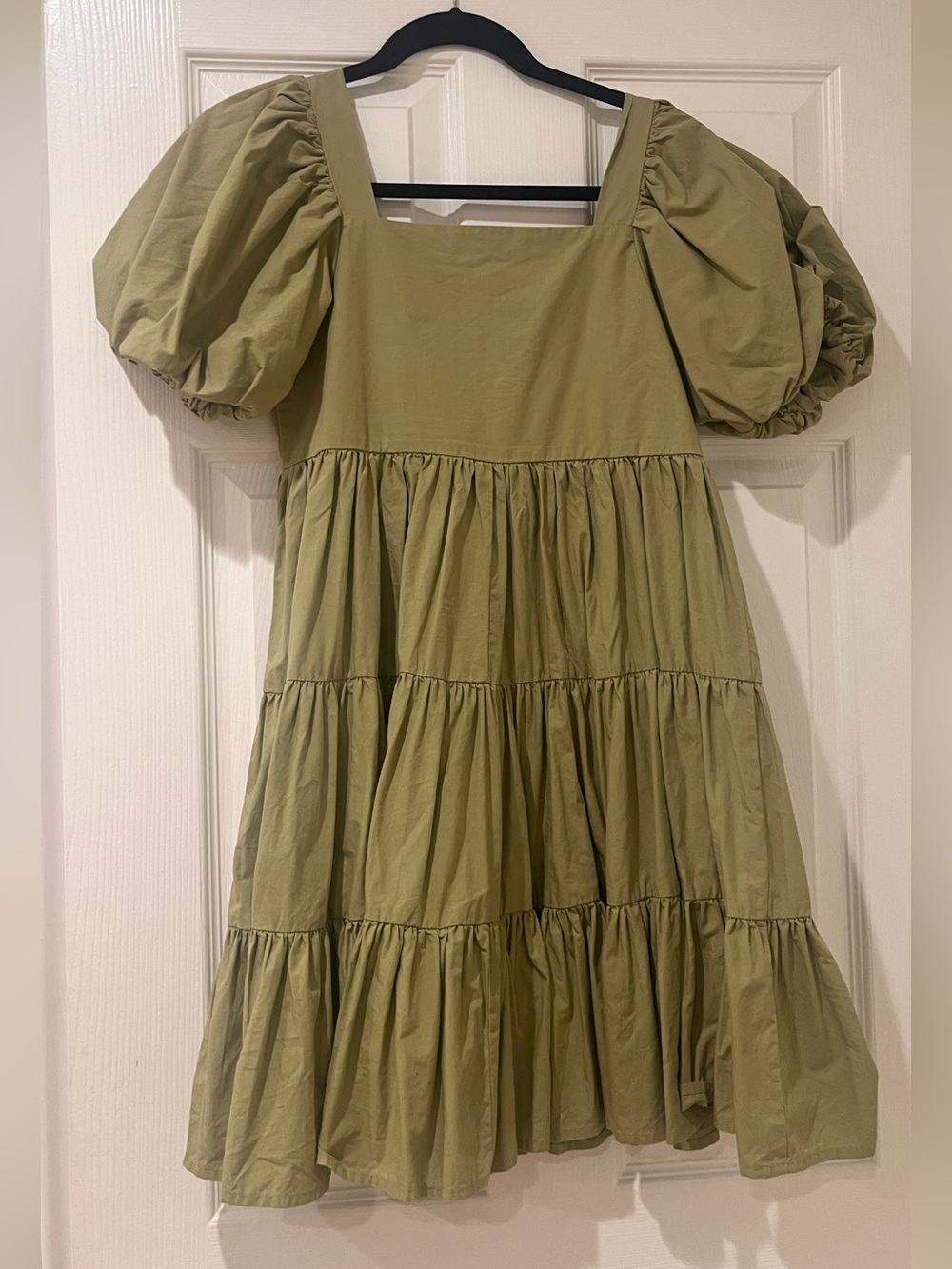 OAK + FORT Artichoke Green Tiered Puff Sleeve Mini Dress Size XXS